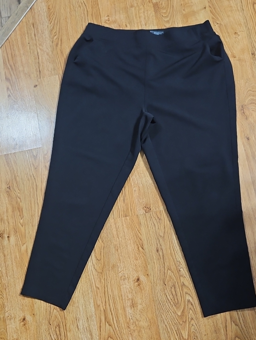 32 Degrees Black Ankle Cropped Jeans
